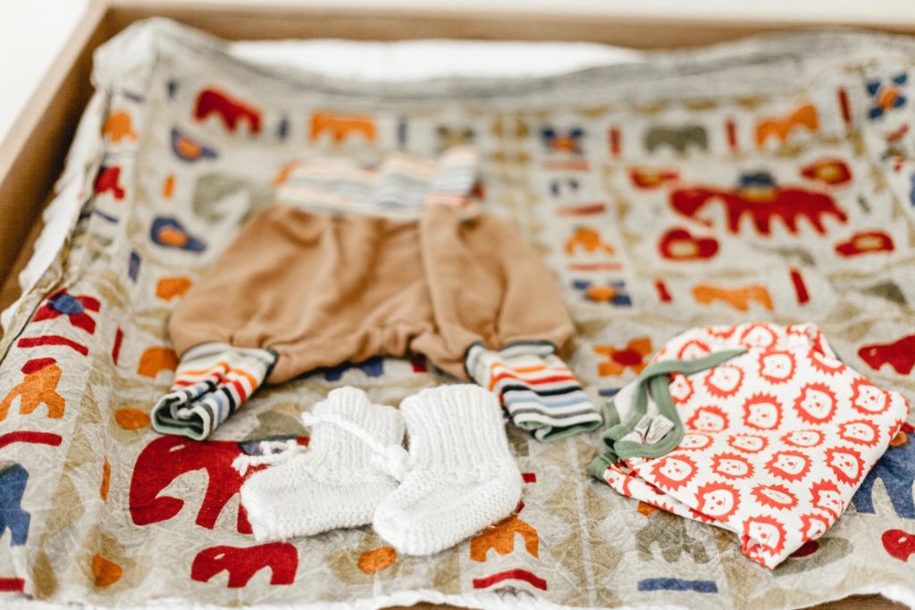 kinderschuhe-babykleidung