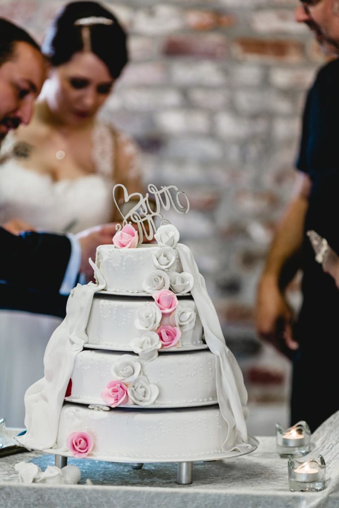 Retrohochzeit im historischen VW-Käfer