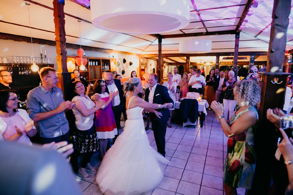 winzerhaesuchen_am_felders_hochzeit_drachenfels