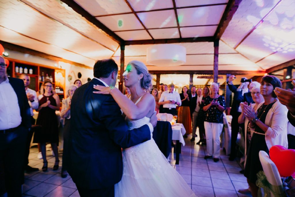 winzerhaesuchen_am_felders_hochzeit_drachenfels