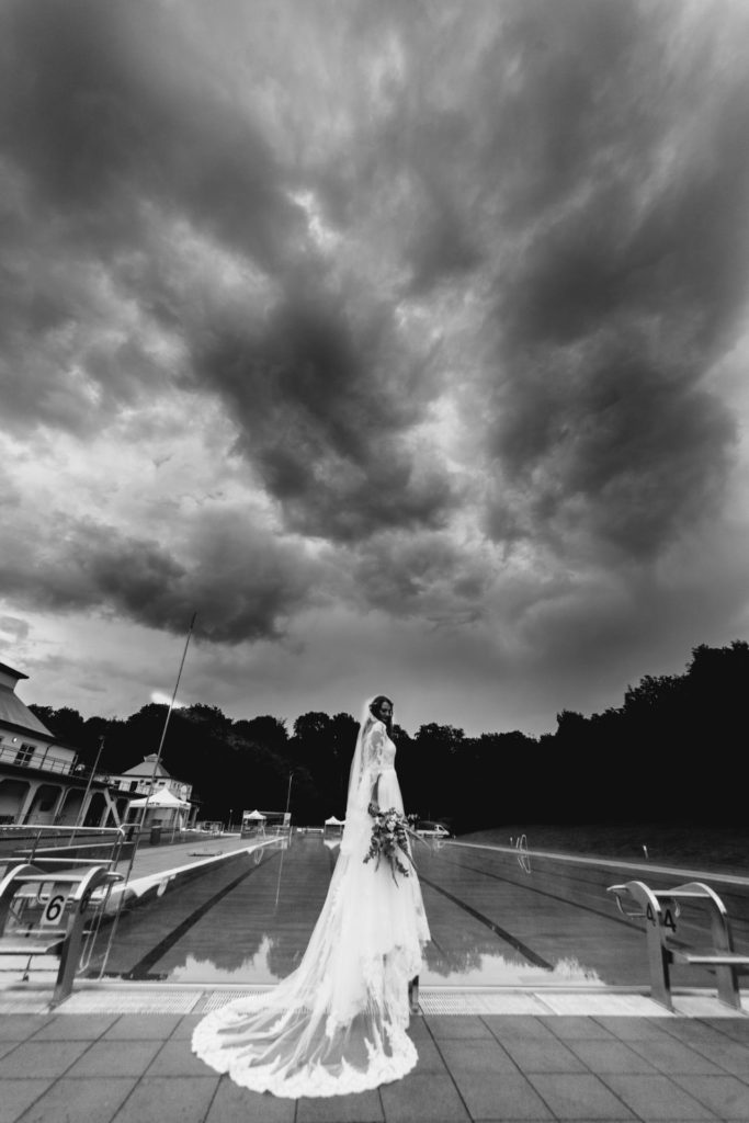 Schwimmbad-Hochzeit //Mönchengladbach