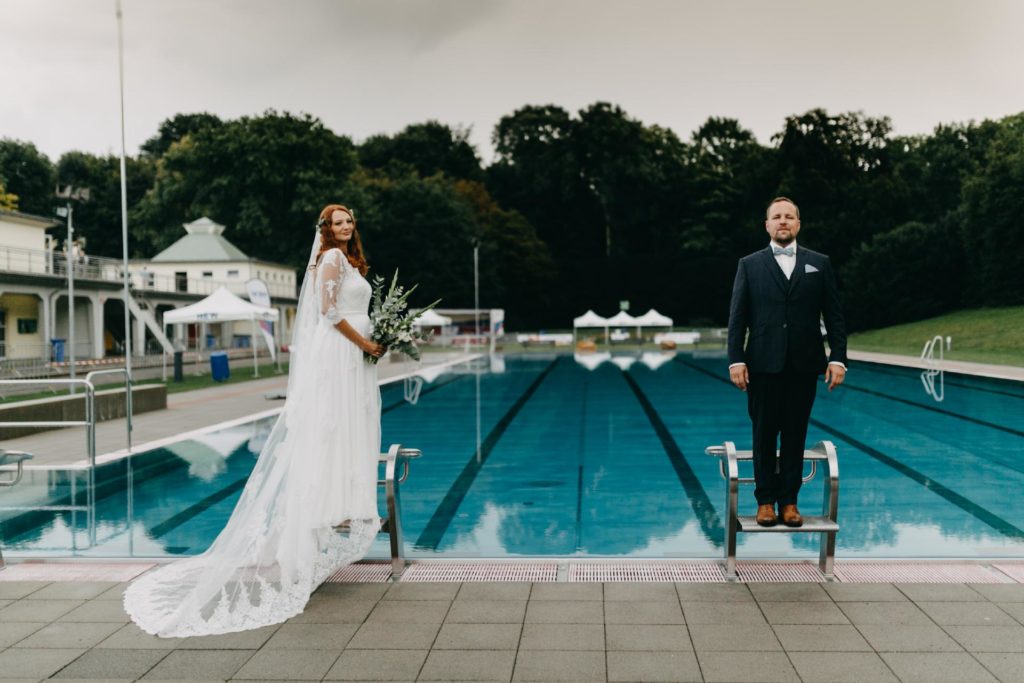 Schwimmbad-Hochzeit //Mönchengladbach