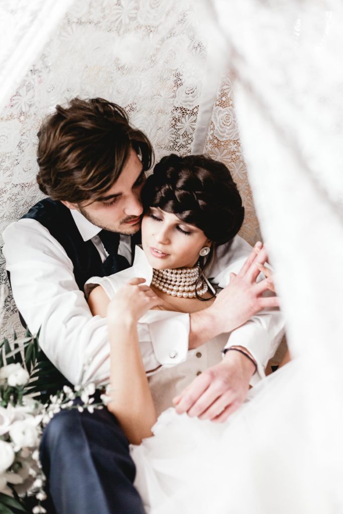 Alpenhochzeit im Dirndl