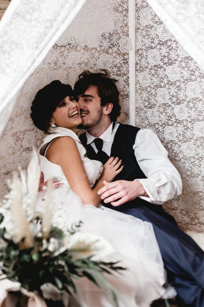 Alpenhochzeit im Dirndl