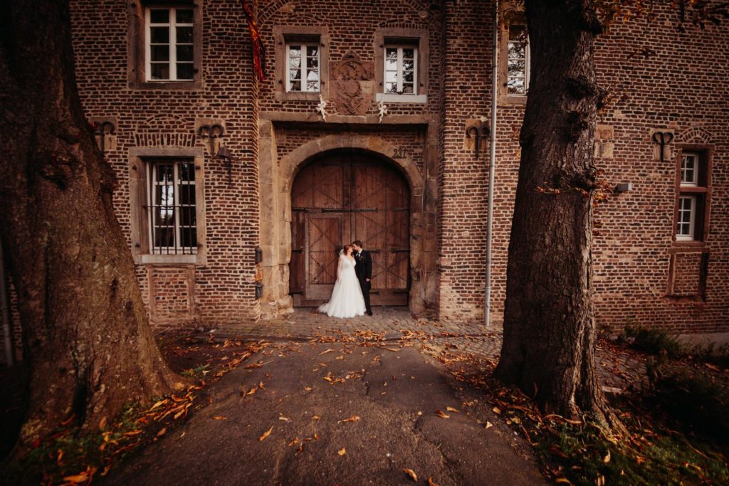 Alice im Wunderland - Hochzeit in der Kommandeursburg Kerpen - Blatzheim