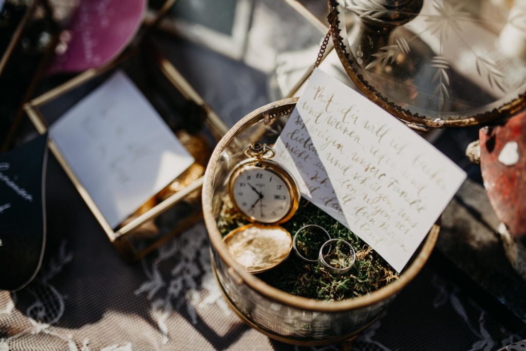 Alice im Wunderland - Hochzeit in der Kommandeursburg Kerpen - Blatzheim