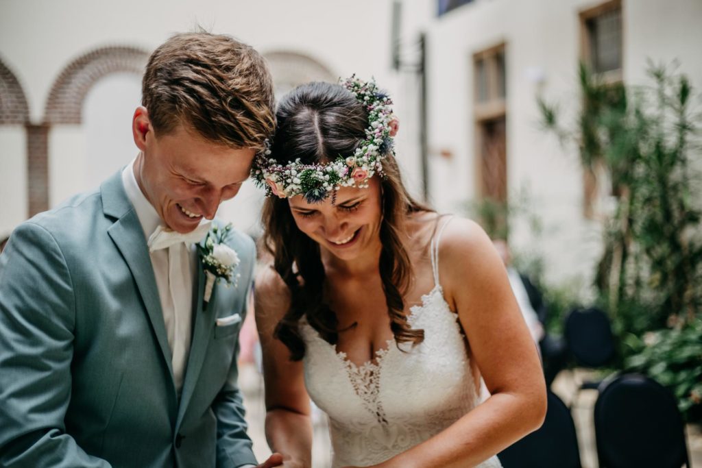 Romantische Hochzeit im Schloss Bedburg // Standesamt