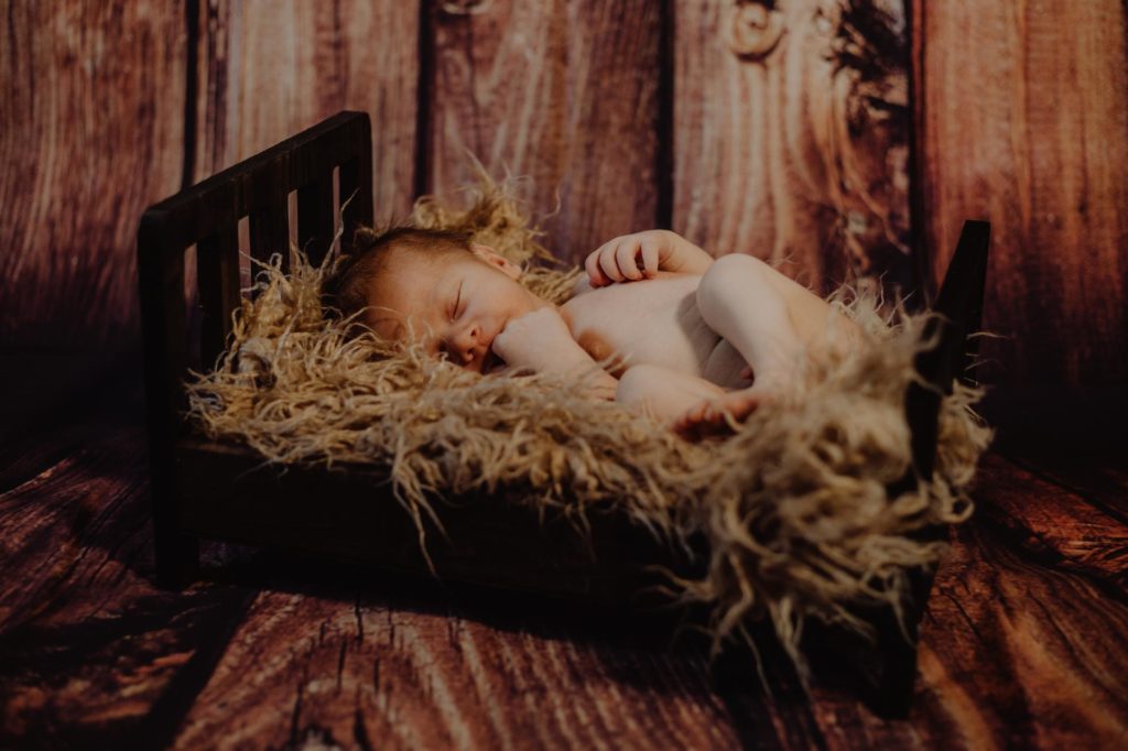 Babyshooting im Nest // Bedburg