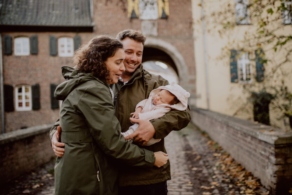 Authentisches Familienshooting in Alt-Kaster // Bedburg