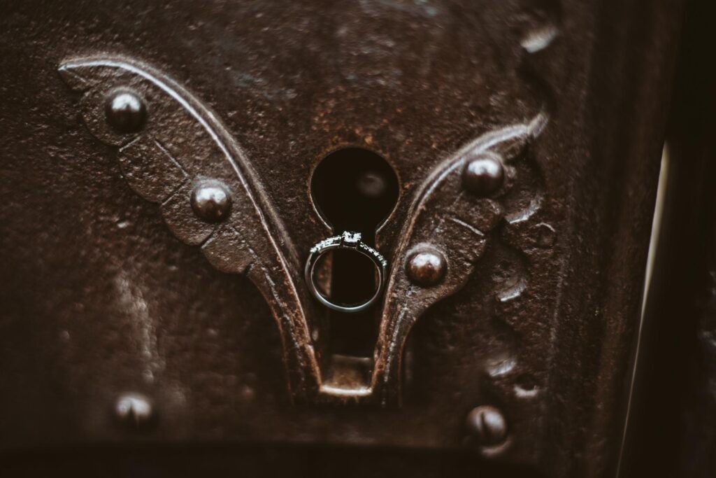 Aus einem Fotoshooting wird ein Heiratsantrag // Burg Eltz