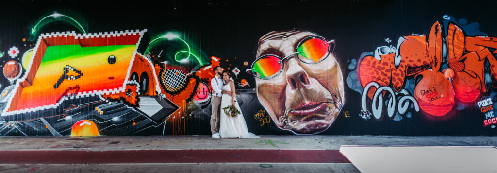 Standesamtliche Hochzeit in Viersen // Paarshooting am Bahnhof Viersen