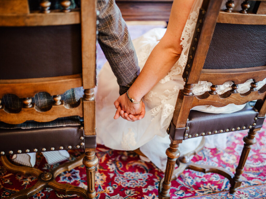 Standesamtliche Hochzeit in Viersen // Paarshooting am Bahnhof Viersen