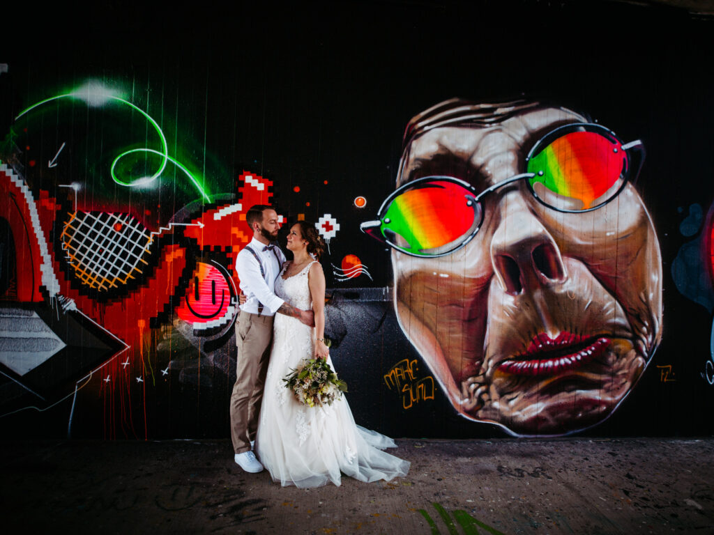 Standesamtliche Hochzeit in Viersen // Paarshooting am Bahnhof Viersen