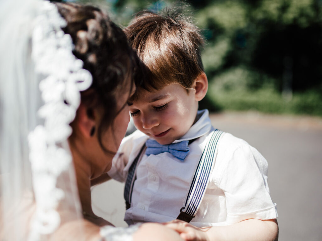 Standesamtliche Hochzeit in Viersen // Paarshooting am Bahnhof Viersen