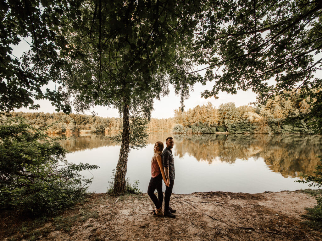 Paarshooting zum Sonnenuntergang in Alt Kaster // Bedburg
