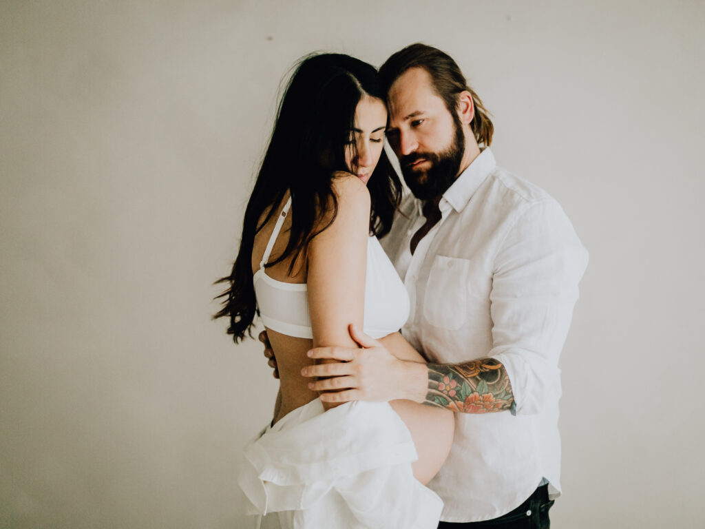 Romantisches Schwangerschaftsshooting