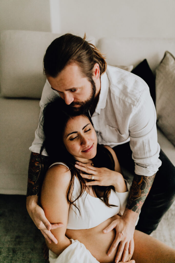 Romantisches Schwangerschaftsshooting