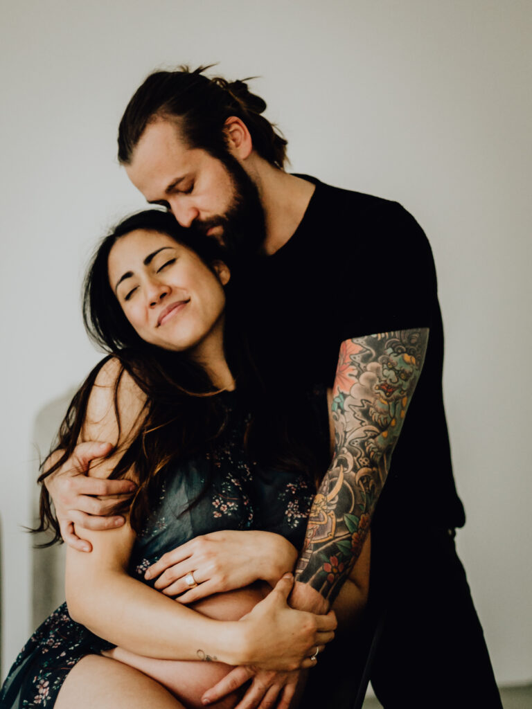 Romantisches Schwangerschaftsshooting