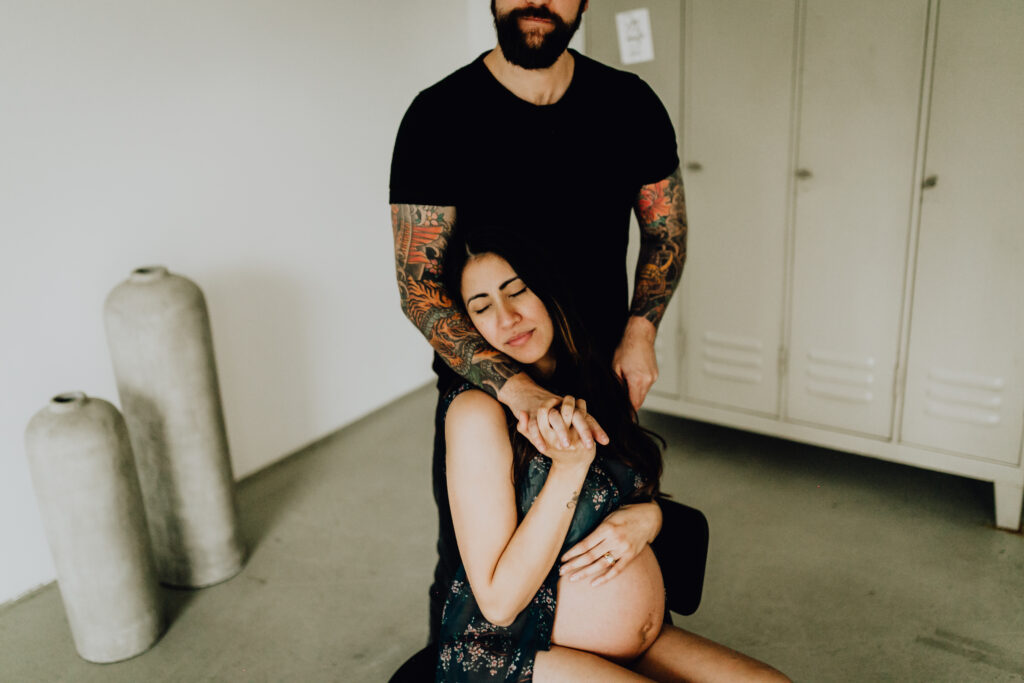 Romantisches Schwangerschaftsshooting