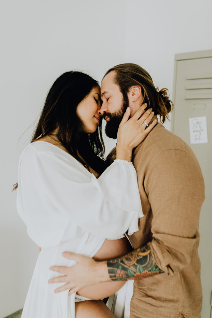 Romantisches Schwangerschaftsshooting