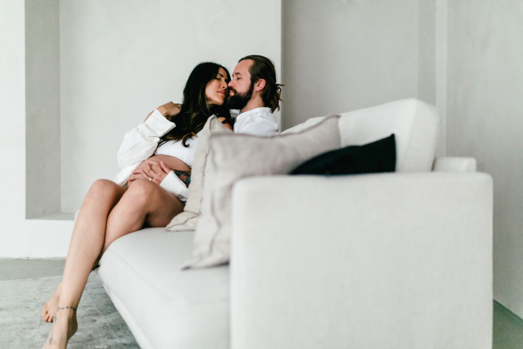 Romantisches Schwangerschaftsshooting