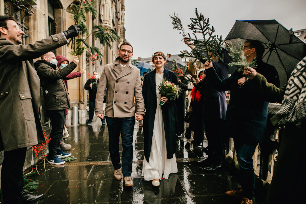 Winterhochzeit in Aachen // Weißer Saal im Rathaus