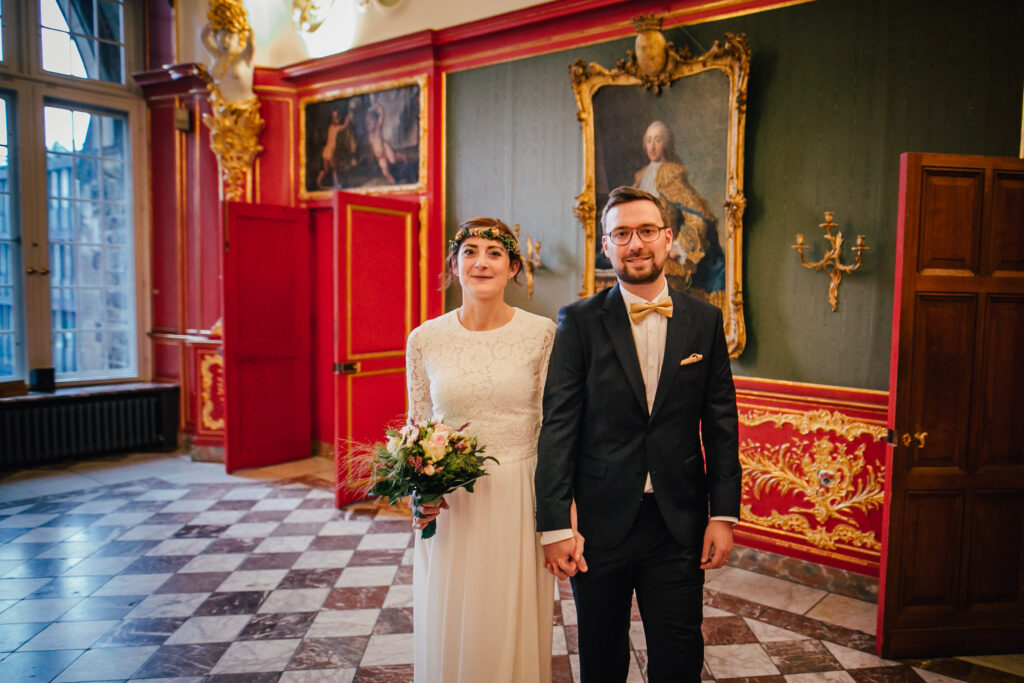 Winterhochzeit in Aachen // Weißer Saal im Rathaus
