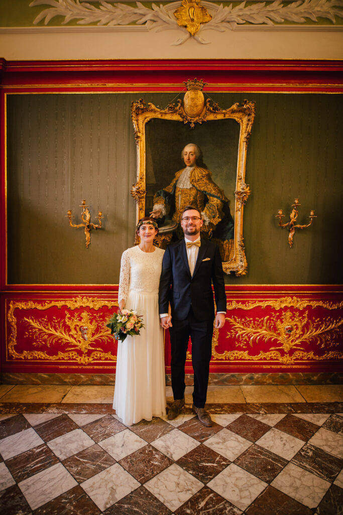 Winterhochzeit in Aachen // Weißer Saal im Rathaus