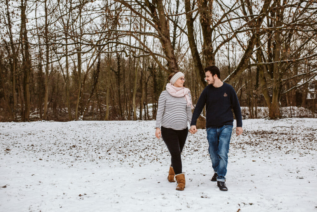Die Begleitung durch die Schwangersdchaft und die ersten Wochen // Babybauch und Babyfotos