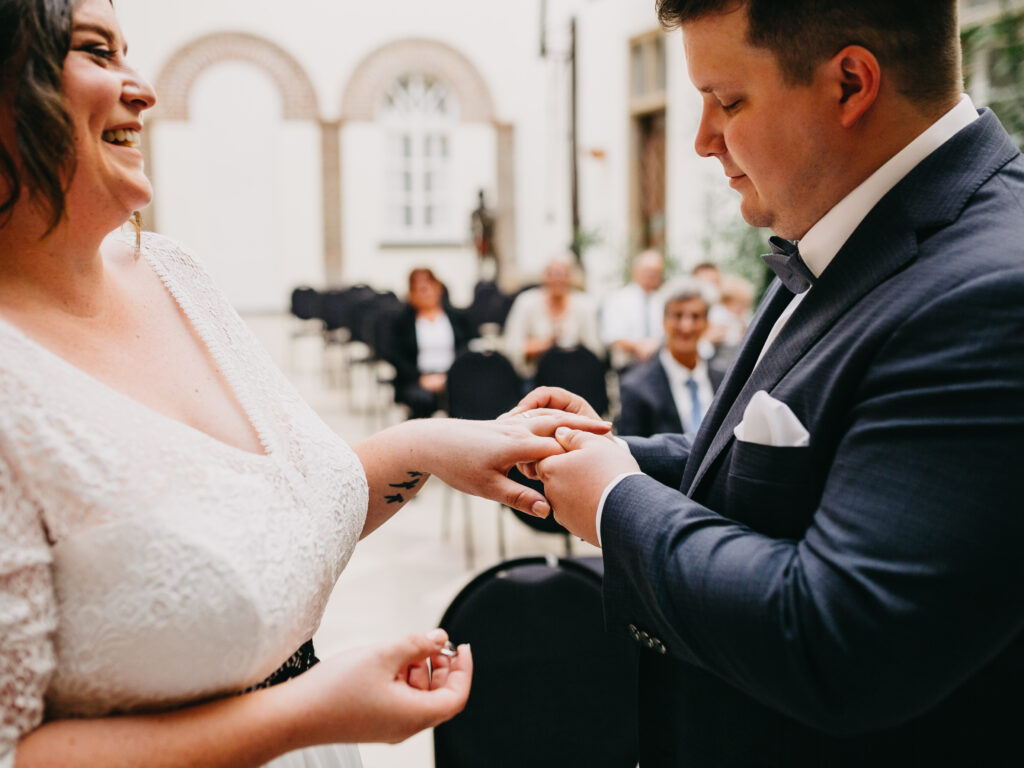 Standesamtlich Heiraten auf Schloss Bedburg // Rhein Erft Kreis