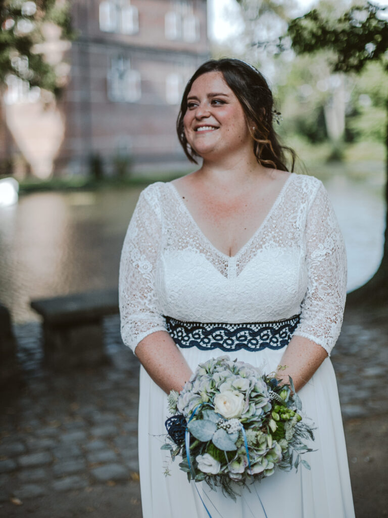 Standesamtlich Heiraten auf Schloss Bedburg // Rhein Erft Kreis