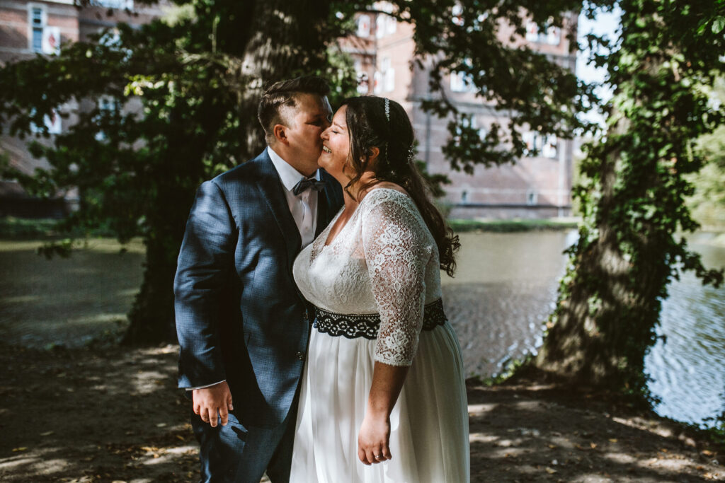 Standesamtlich Heiraten auf Schloss Bedburg // Rhein Erft Kreis