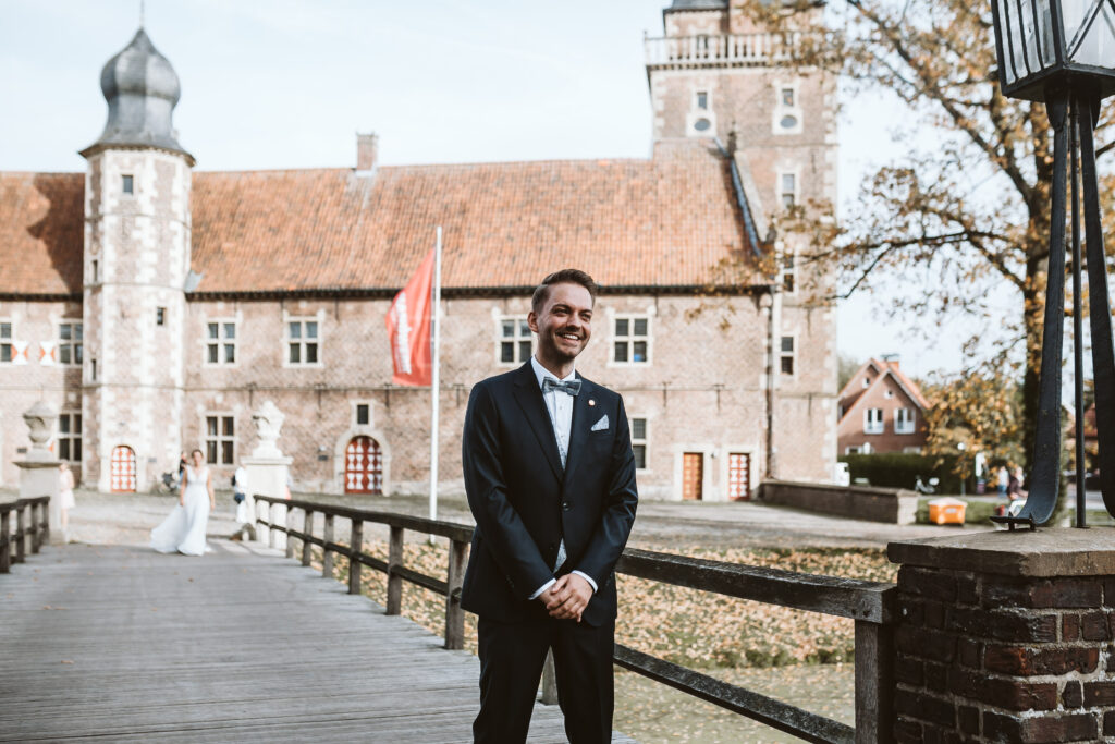 Hochzeit auf Schloss Raesfeld // MAHL & MEUTE - Steakhaus