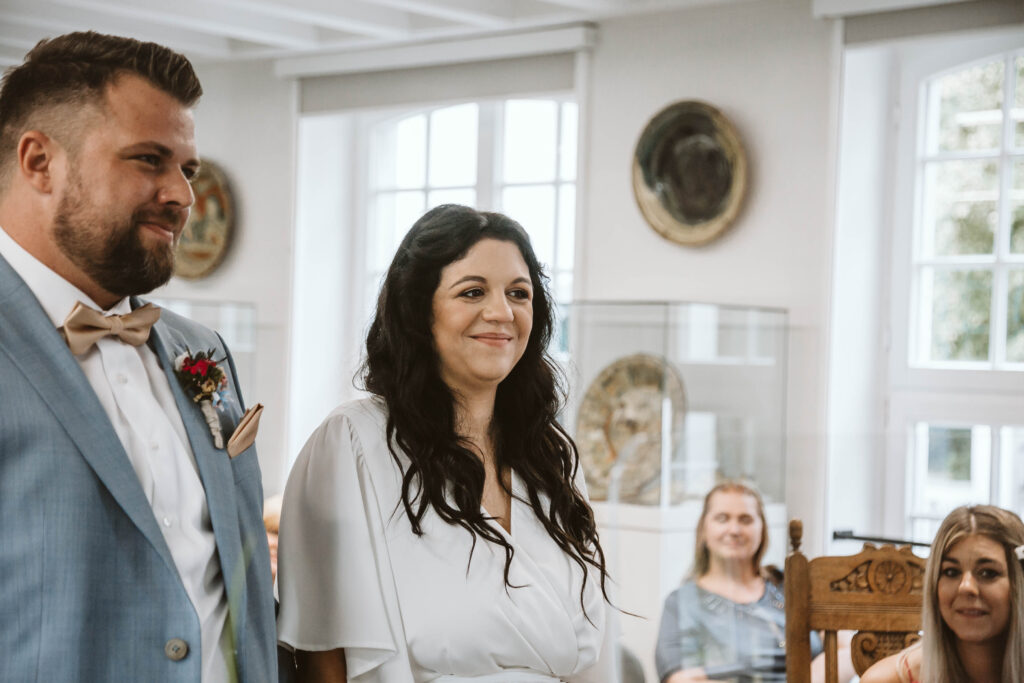 Standesamtliche Trauung in der Dorenburg in Grefrath // Viersen