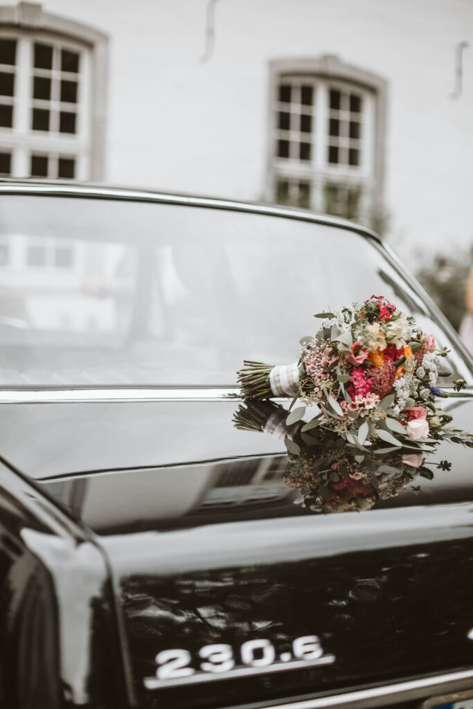 Standesamtliche Trauung in der Dorenburg in Grefrath // Viersen